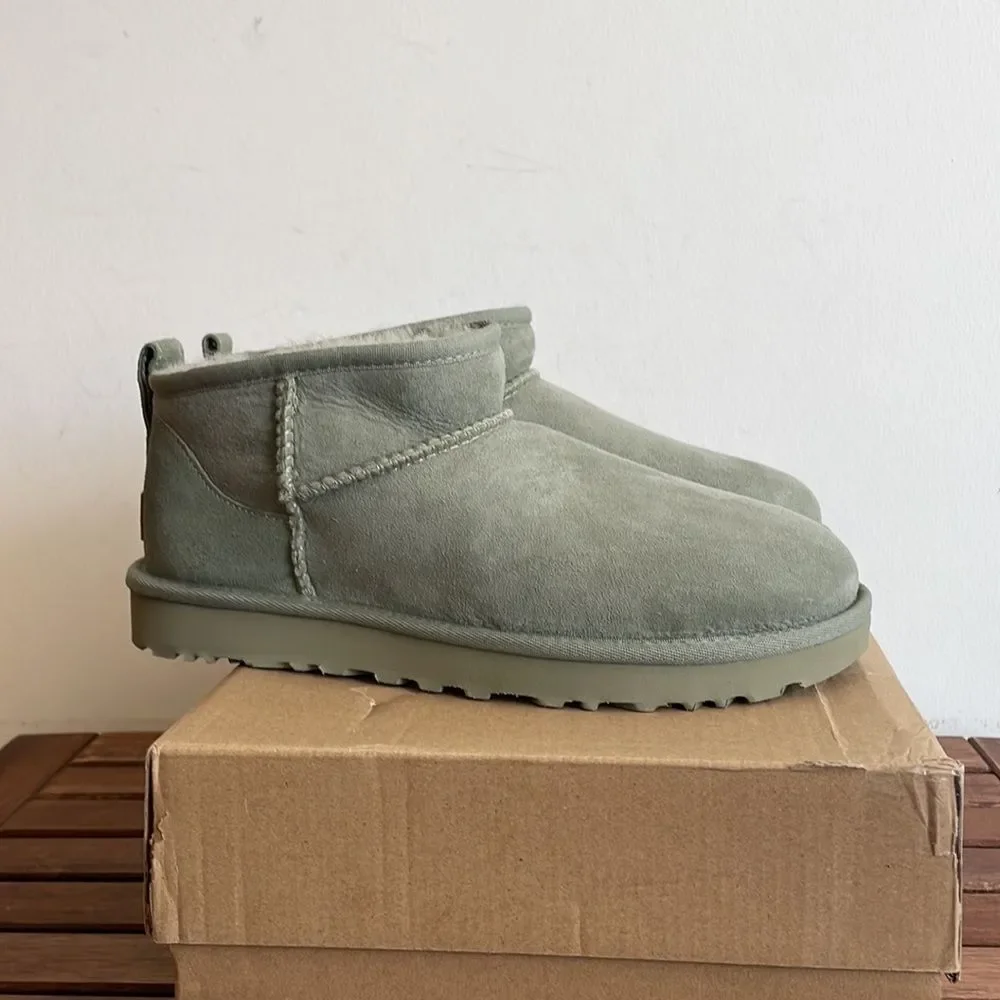 UGG Classic Ultra Mini Shaded Clover Women Size 6/UK 4/EU 37